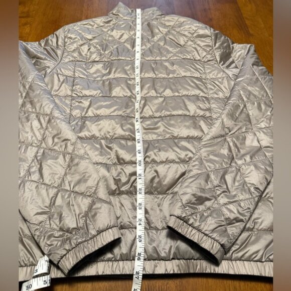 Patagonia Metallic Light brown Nano Puff Jacket, M - Picture 9 of 9